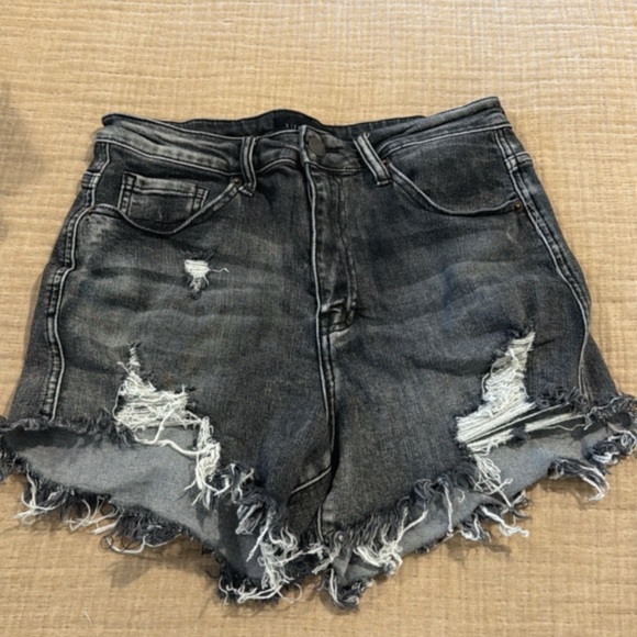 Vintage Black Distressed Denim Shorts - Picture 1 of 3